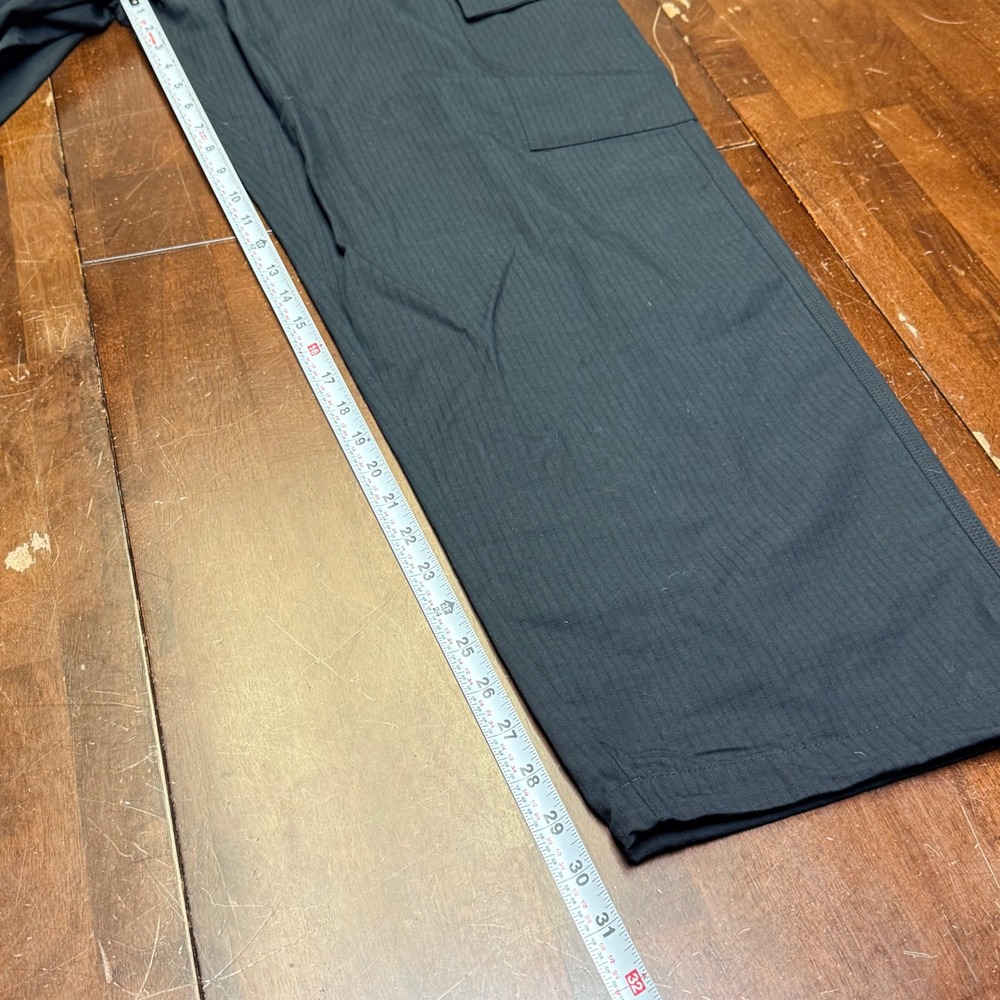 New Adidas Cargo Pants Mens M Black Originals Ripstop Trefoil JW6020 - Picture 7 of 10